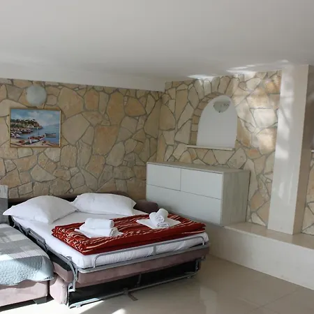 Pile 7 Lägenhet Omiš